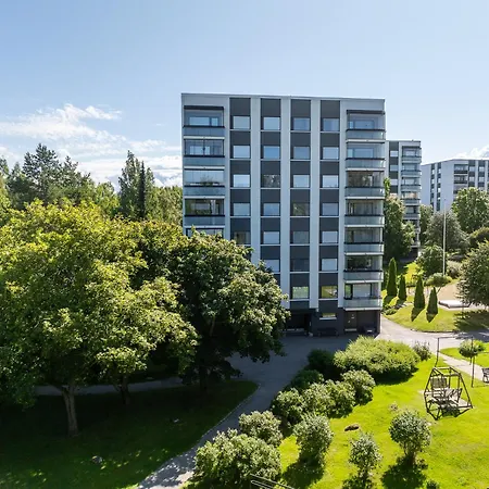 A Bright Three-room By The Sea And The Center!